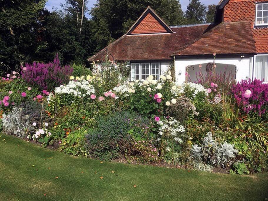 Highfield Lodge Tring Buitenkant foto